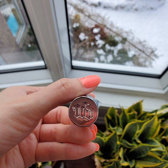 Urban Decay face and body glitter gel - Picture 3 of 3